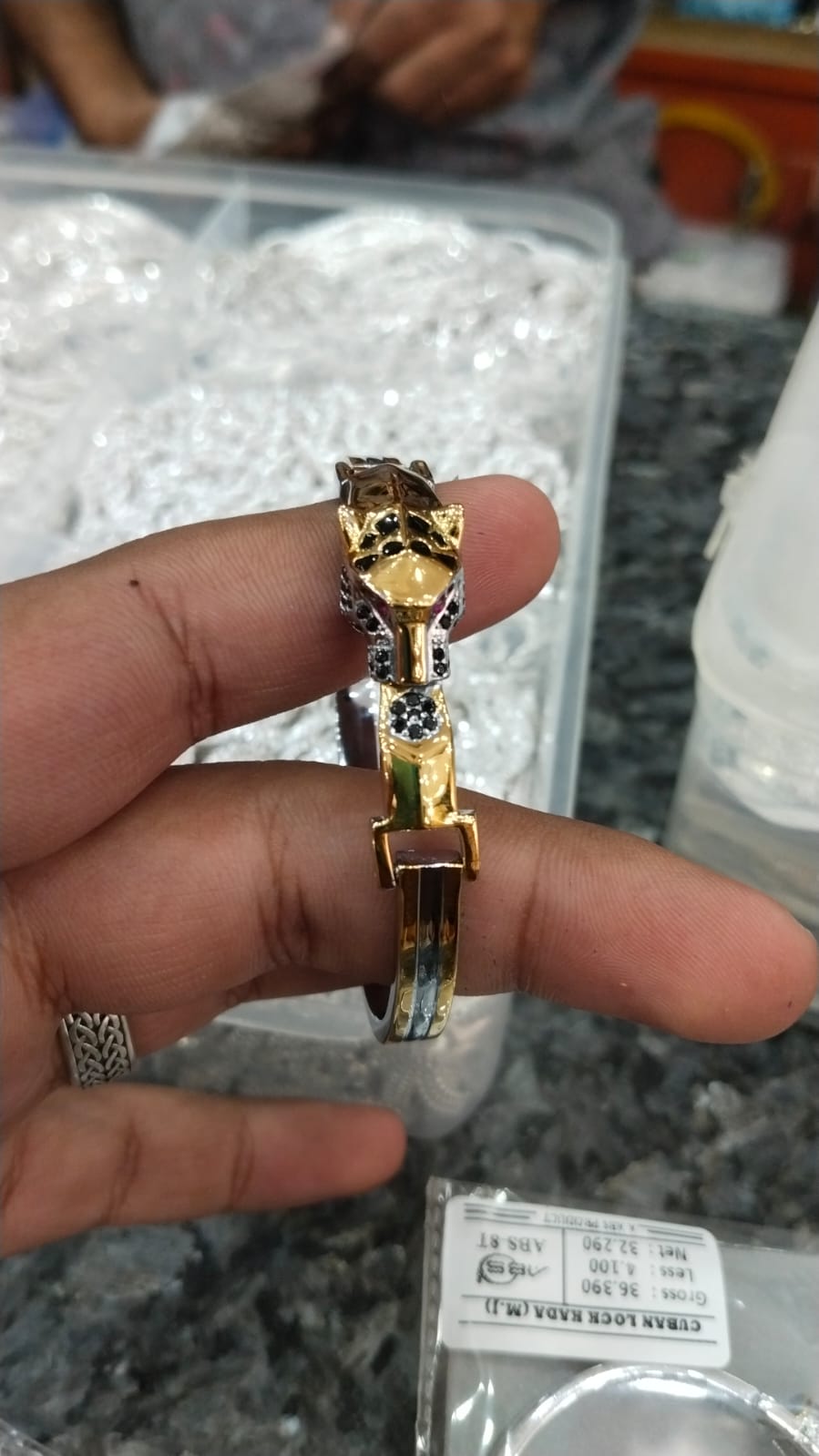 Italian Cut 925 Silver Leopard Head Bracelet with Gold Accents - Image 2